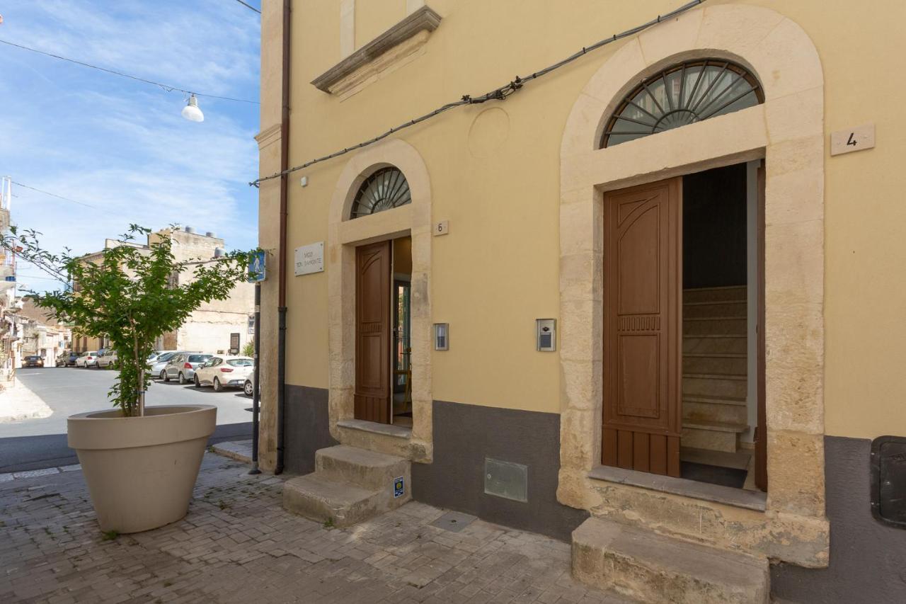 Villa Vicolo Quattrosei à Raguse Extérieur photo